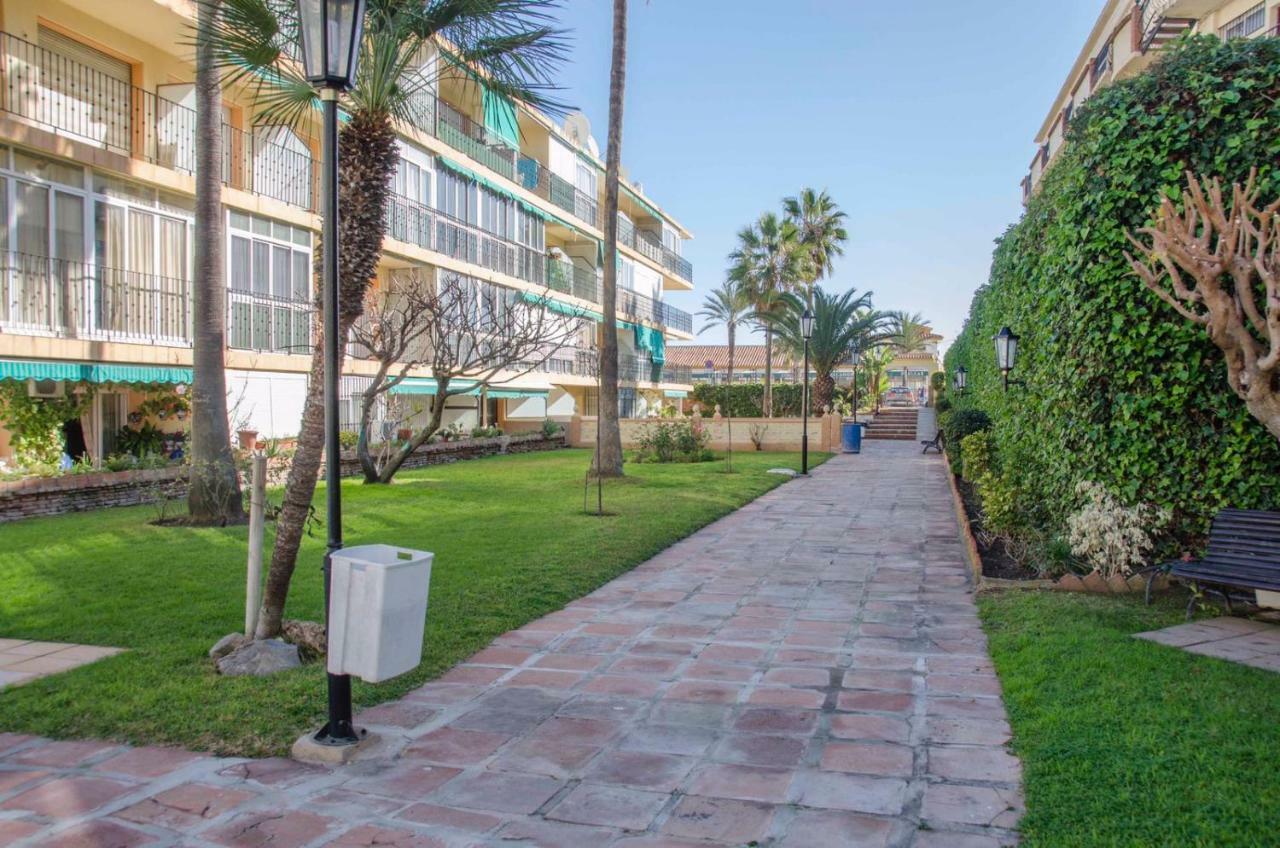 Apartamento Primera Linea De Playa Torremolinos Buitenkant foto
