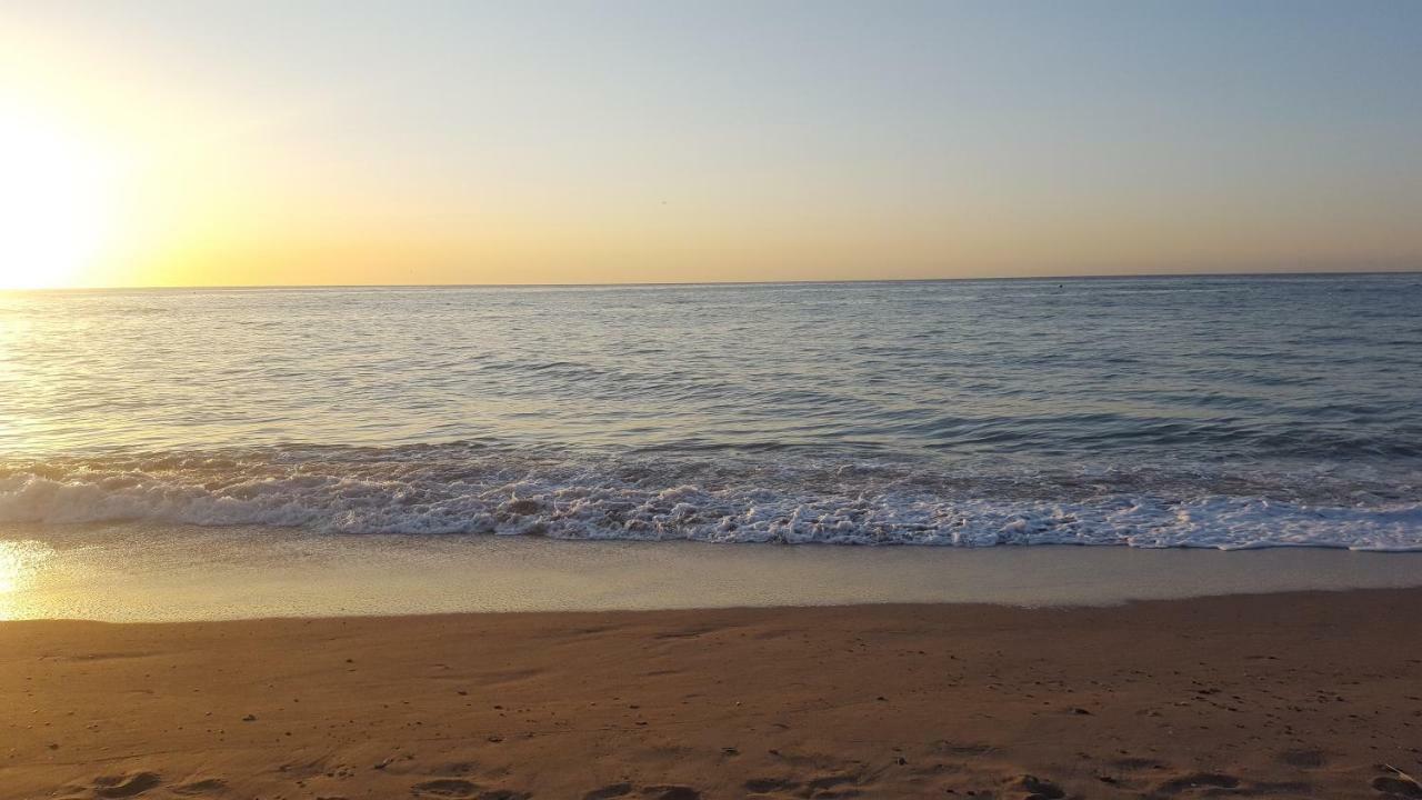 Apartamento Primera Linea De Playa Torremolinos Buitenkant foto